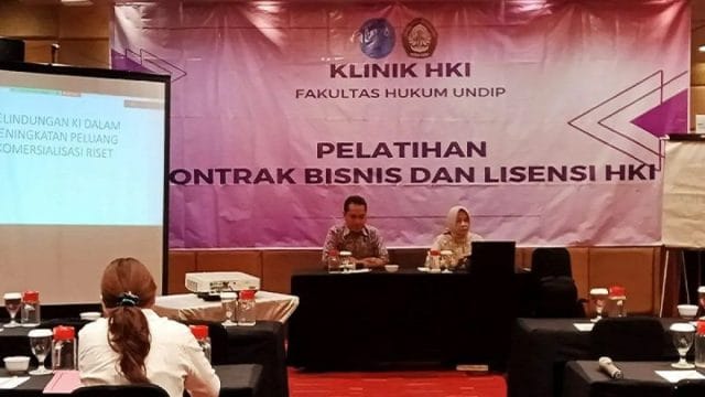 Kanwil Kemenkum Jateng Bekerjasama Dengan Klinik Hak Kekayaan Intelektual Fakultas Hukum Universitas Diponegoro Semarang Gelar Pelatihan Kekayaan Intelektual