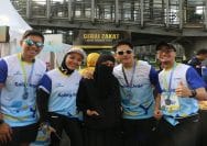 Para peserta memeriahkan ajang lari 400 meter bersama Sahabat Yatim.