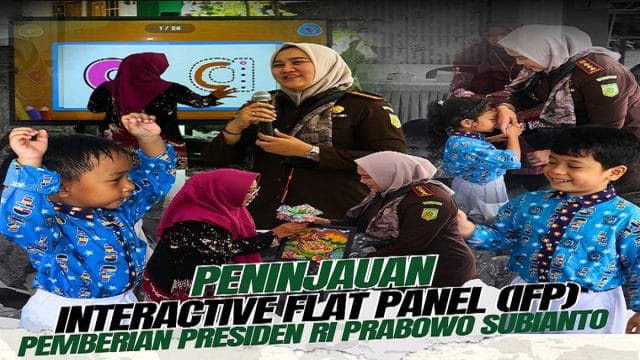 Kajari Kota Bekasi, Dr. Sulvia Triana Hapsari, S.H., M.Hum. meninjau langsung proses penyaluran dan penggunaan Interactive Flat Panel (IFP)