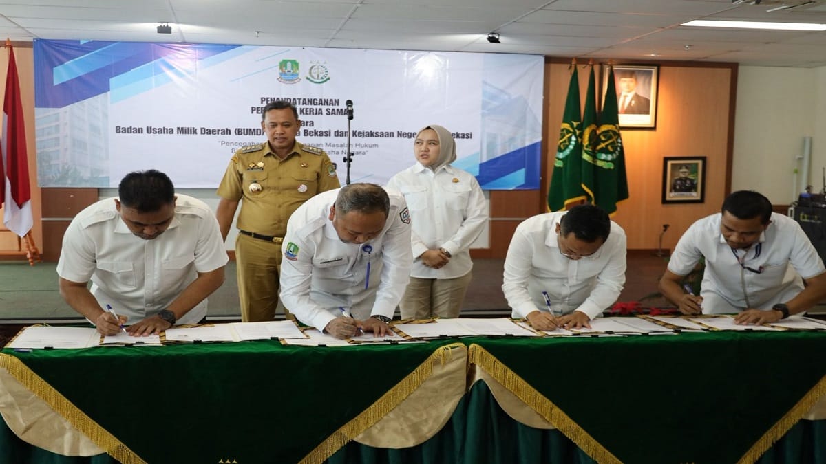 Penandatanganan Kerjasama Antara Seluruh BUMD se-Kota Bekasi Dengan Kejaksaan Negeri Kota Bekasi