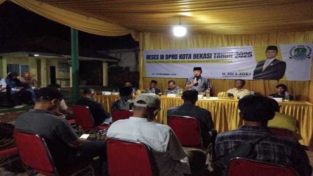 Kegiatan reses ke III anggota DPRD Kota Bekasi, H. Edi SoS.i di Kelurahan Jatikarya