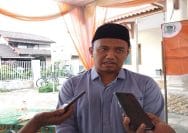 Mohammad Kamil Syaikhu menyampaikan keterangan usai reses di RW 08, Kelurahan Harapan Jaya, Bekasi Utara.