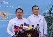 Menteri Kehutanan, Raja Juli Antoni usai Sidang Kabinet Paripurna di Istana Negara