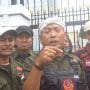 Ketua Trinusa Bekasi Raya, Maksum Alfarizi atau yang akrab disapa Mandor Baya (tengah)