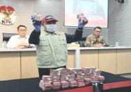 KPK temukan barang bukti uang Rp850 juta dalam OTT Ketua PN Depok, Jawa Barat.