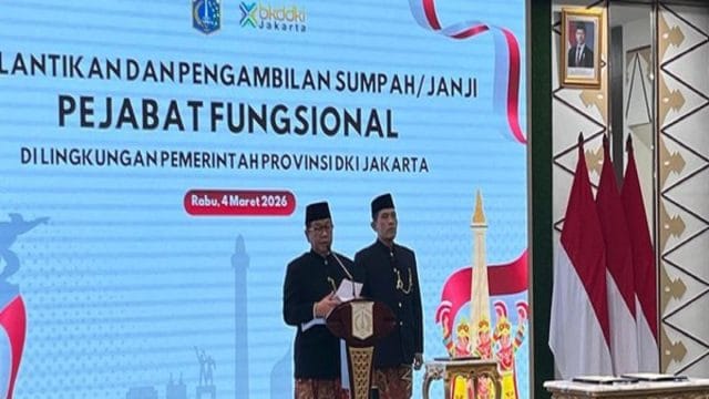 Gubernur DKI Jakarta, Pramono Anung melantik dan mengambil sumpah janji jabatan terhadap 521 pejabat fungsional Pemprov DKI Jakarta