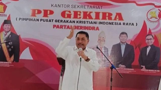 Ketua LBH GEKIRA, Dr. Santrawan T. Paparang, S.H., M.H., M.Kn