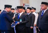 Wali Kota Medan, Rico Tri Putra Bayu Waas, secara resmi melantik sejumlah pejabat eselon II, III dan IV di lingkungan Pemko Medan
