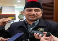 Ketua Bapemperda DPRD DKI Jakarta, Abdul Aziz saat menyampaikan keterangannya