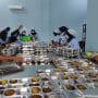 Petugas SPPG saat mempersiapkan program MBG.