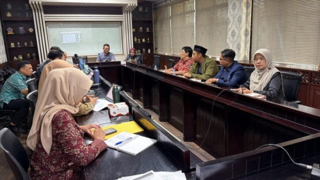 Bahas Kesiapan Raperda Usulan Pemkot Bekasi, Ketua Bapemperda Pastikan DPRD Terbuka Untuk Masyarakat