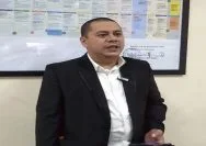Wakil Ketua 2 DPRD Kota Bekasi, Faisal SE saat menyampaikan keterangan.