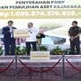 Jaksa Agung, ST Burhanuddin Serahkan Hasil Lelang BPA Fair 2026 Dan Penelusuran Aset Edi Tansil Ke Menteri Keuangan, Purbaya Yudhi Sadewa di Gedung BPA Kejaksaan RI, Senin (15/6/2026).