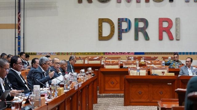 KPK Raker Bersama Komisi III DPR RI