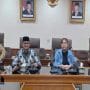 Rapat Dengar Pendapat Komisi IV DPRD Kota Bekasi dengan pihak Puskesmas, Dinkes dan BKPSDM Kota Bekasi di Aula ruang rapat lantai 3 DPRD.