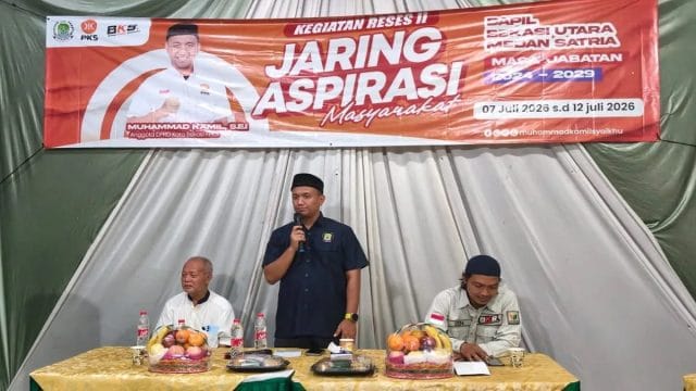 Anggota DPRD Kota Bekasi, Mohammad Kamil saat kegiatan reses, Kamis (09/7/2026).