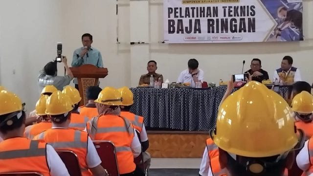 Gandeng Balai Jasa Konstruksi, Komisi V DPR RI Fasilitasi Pelatihan Konstruksi Untuk Warga Bekasi