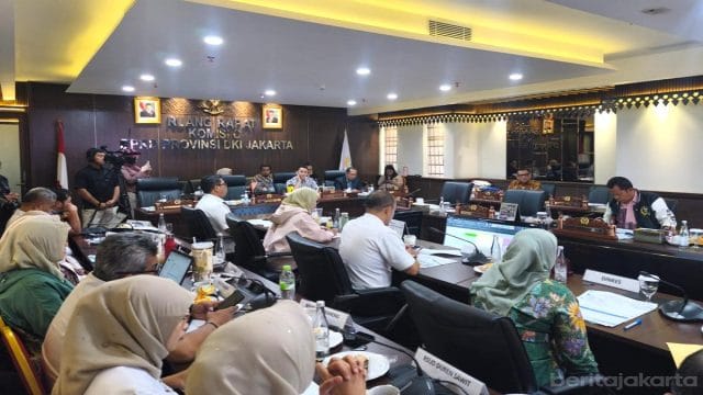 Komisi C DPRD DKI Jakarta dan OPD Pemprov DKI Jakarta Bahas KUA-PPAS TA 2027.