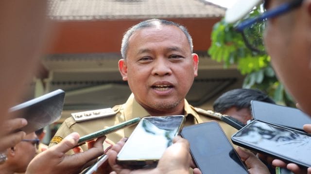 Wali Kota Bekasi, Tri Adhianto