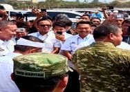 Ketua Kadin Kota Bekasi, Qadar Ruslan Siregar (tengah) saat menghadiri groundbreaking PSEL Bantargebang.