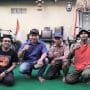 Ketua RW05 Kelurahan Marga Mulya, Djojo Suparjo (kedua dari kanan) pose bersama panitia kegiatan Pesta Rakyat.