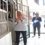 Anggota Ombudsman RI, Syafrida R Rasahan saat melakukan pemantauan di Rutan Kelas I Pondok Bambu