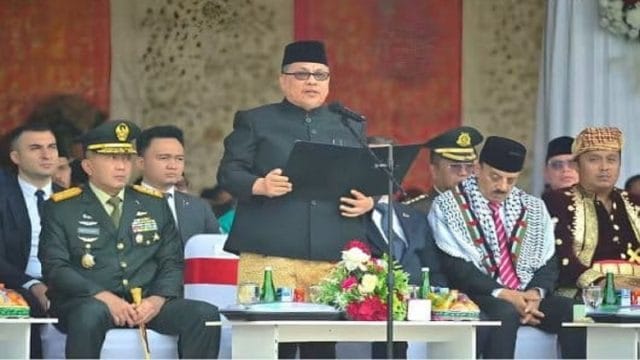 Ketua DPRD Provinsi Sumbar, Drs H Muhidi MM