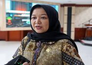 Ketua Komisi D DPRD DKI Jakarta, Yuke Yurike